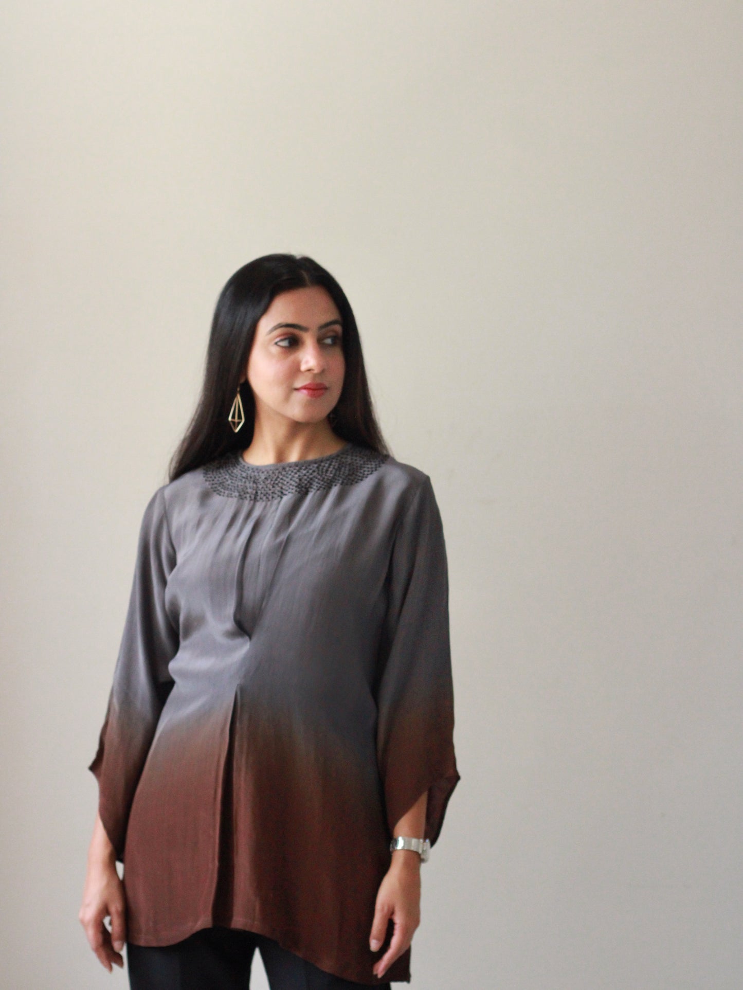 Grey Coffee Beaded Work Top